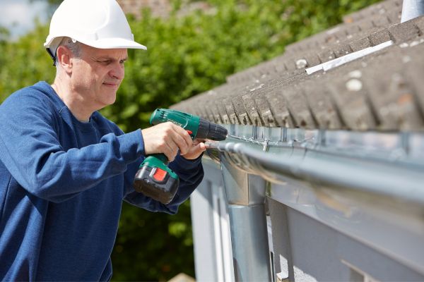 Minor Gutter Repairs