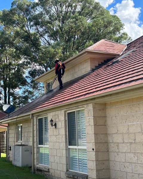 Tile Roof Soft Washing Technique